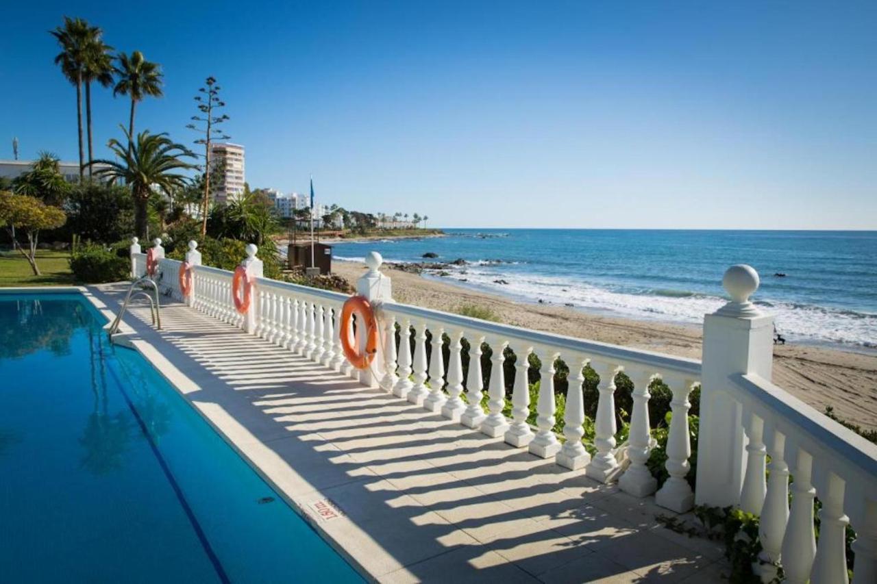 Holidays2Mijas Costa Lubina Del Sol Frontline Beach, Pool, Terrace, Seaview & Parking Sitio de Calahonda Екстериор снимка